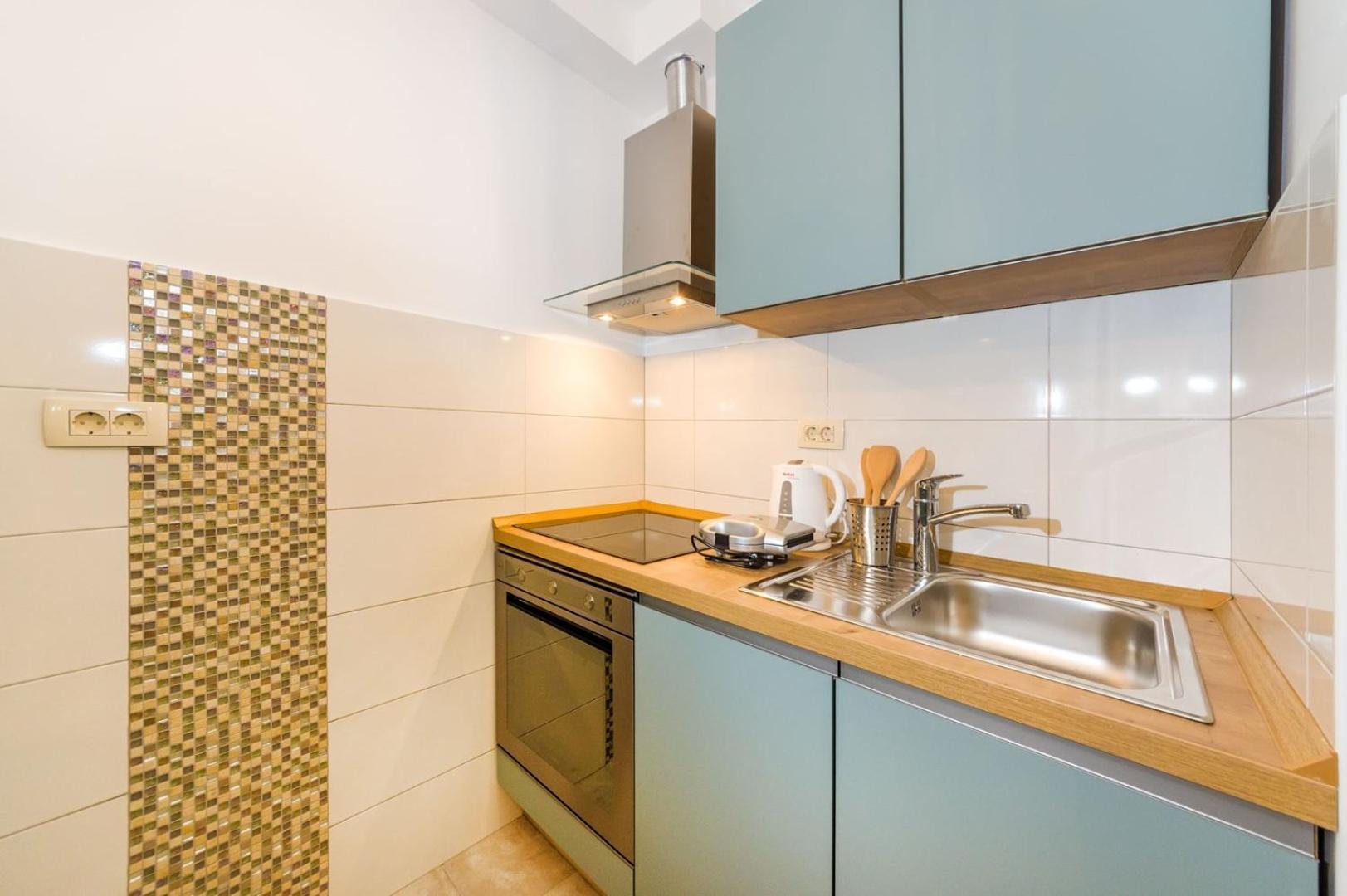 Appartement Ema 2br Apt. In Old Town Centre *